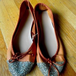 NWT Zara leather flats with sparkle toe size 40.